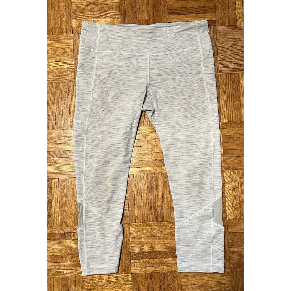 Lululemon Cropped Leggings Women's Size 10 Gray Stripe‎ Mesh Panel